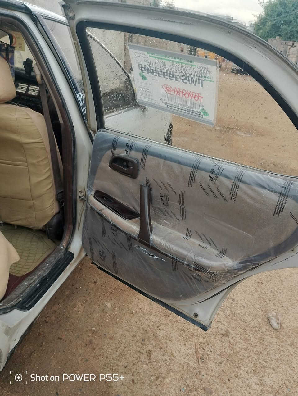 كفاله عامر بها ضرب ه بس من ورا من ورا شويه على البارد على البارد  رقمها دوالي سياره اسمي سنويتها 31 تنتهي كل جديد رقم *********** السعر 58  كير جديد مكينه ونجي نظيفه  حداديه جديده تبريد
