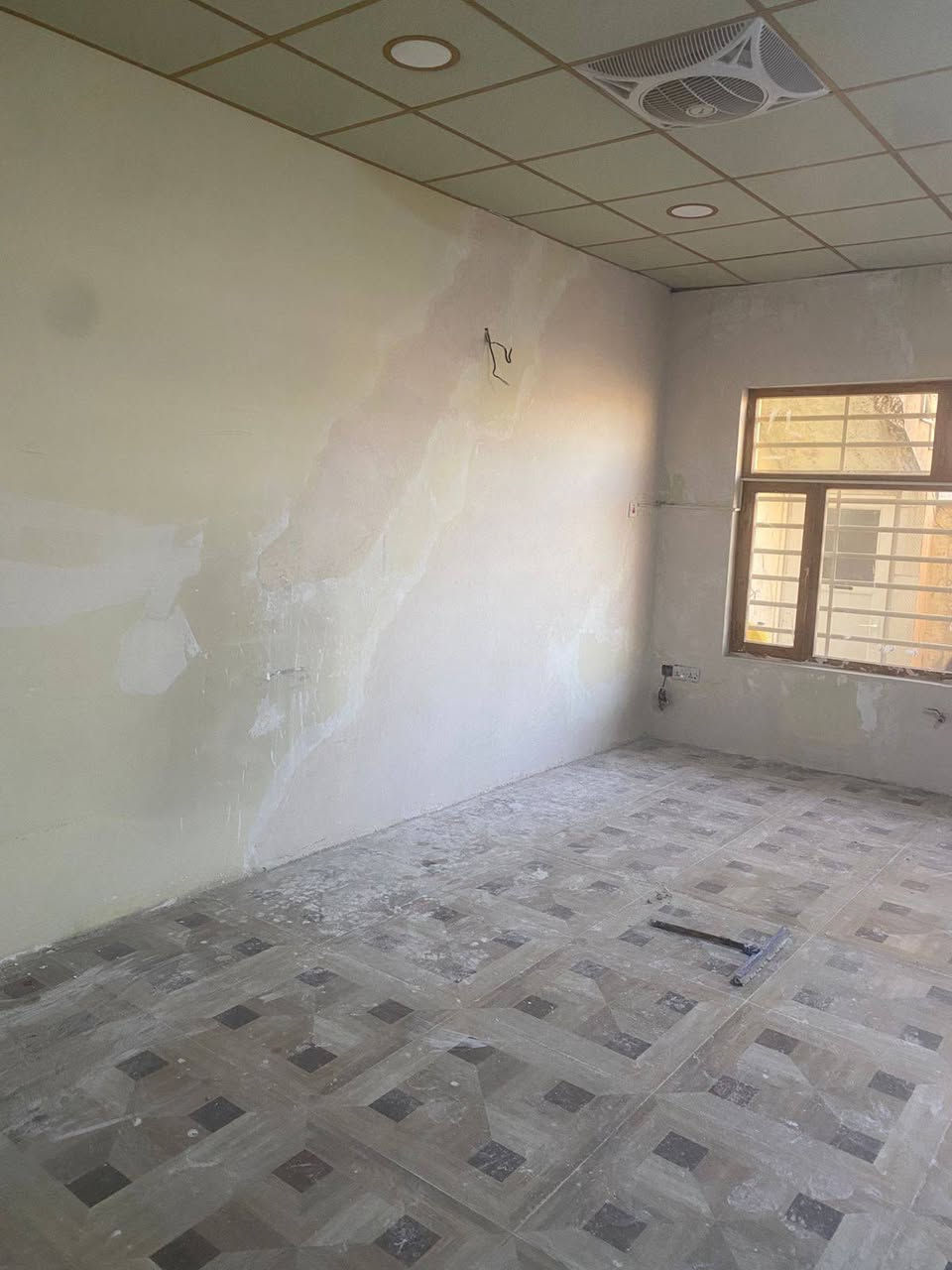 0772 525 43 13⬇⬇⬇⬇⬇⬇⬇⬇
+ئەگەر ئەتەویت بەیەکجاری ڕزگارت بیت لەدرزی دیوار
* ئەگەر درزی دیواری خانوەکەت بێزاری کردوی
* ئەگەر چەند جاری تر چاکت کردۆتەوە و دوبارە درزی داوەتەوە
* ئەگەر تاکو ئێستا نەت زانیوە کە چارەسەری بنەڕەتی هەیە

ئێستا لای ئێمە بە ضمان چارەسەر دەکرێت:

+ بە ضمانی چەند ساڵ؟
- ساڵێک و دوو ساڵ نا ....
+ ئەی ؟ 
- تا تەمەنی بیناکە ....
+ درزەکە چەند کرابێتەوە چاک دەکرێت ؟ 
- ١ ملم و ٢ ملم نا .....
+ ئەی ؟ 
- تا ٥٠ ملمیش ضمانی دەکەین .....
تاکە شوین بوین کەچارەسەری درزی دیوارمان  کردووە بوینەتە متمانە خاوەن مال وپڕۆزەکان.

بە ستافی زۆر شارەزا و ڕاهێنرا و 
بە سەرپەرشتی ئەندازیار بە ئەزمونی ١٠ ساڵ کارکردن لەو بوارەدا .....
❤moor group❤
بۆزانیاری زیاترپەیوەندیمان پیوەبکەن:
0772 525 43 13
0770 214 55 46

ئیمە تەنیا بەرپرسین لەوکارانەی کەلەڕیگەی ئەم زمارە موبایلەوە تەلەفونمان بۆکراوە چونکە ڕەسمی کارەکانمان زۆربەی براوە لەڕیگەی چەن پەیجیکەوە ڕیکلام بۆخۆیان ئەکەن تەنیا بەپرسین لەم زمارەموبایلە کەدامان گرتوە. السليمانية, العراق
