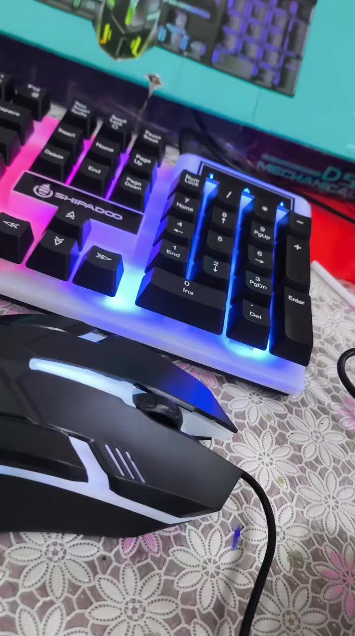 كيبورد وماوس
السعر 30 الف قفل


**إذا كنت صاحب هذا الإعلان وتريد حذفه لأي سبب، رجاءا أرسل رسالة إلى الدعم الفني**