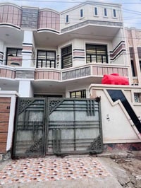 فلوجة حي الأمين • مشتمل دورين • ١٢٥م