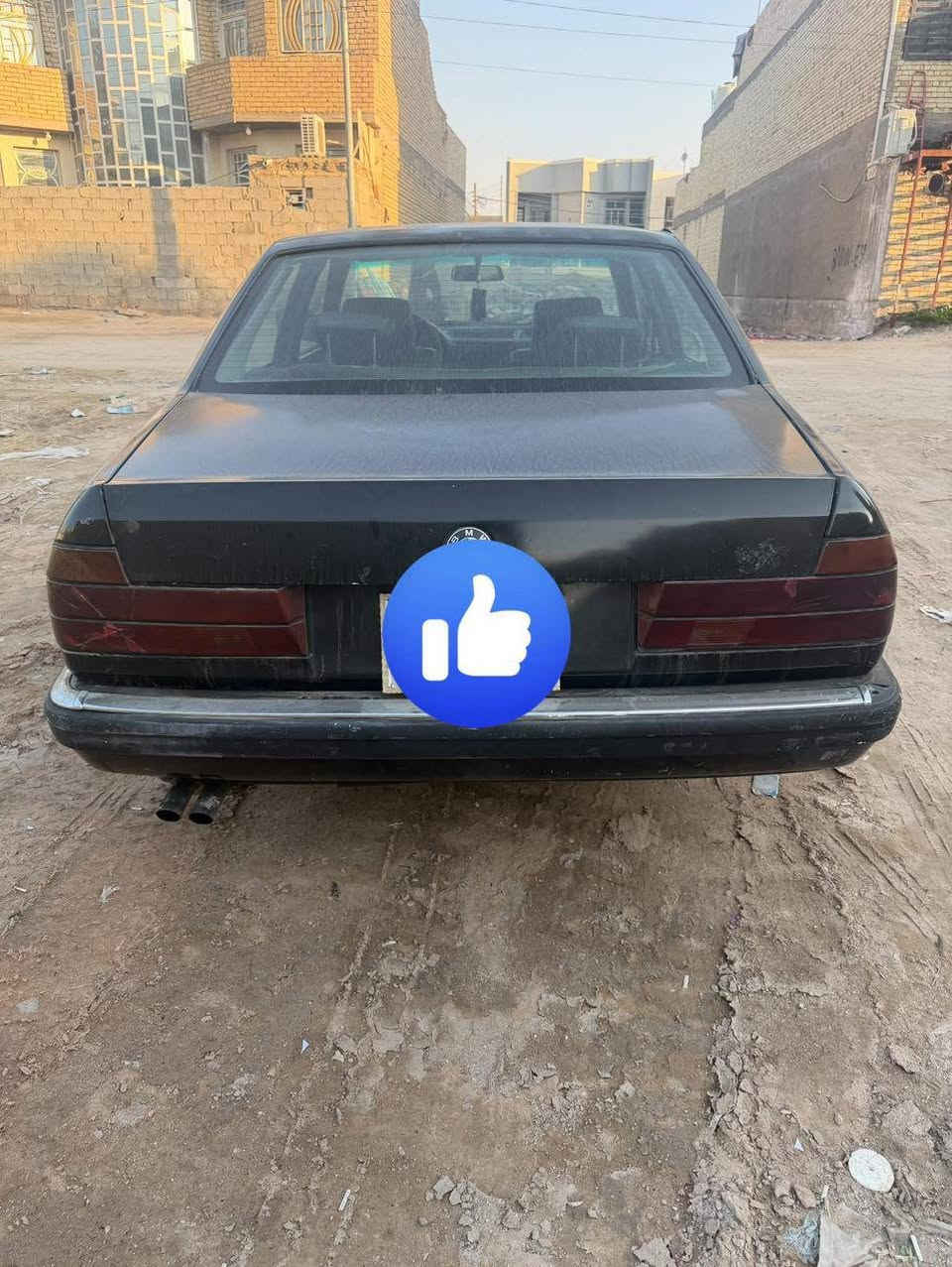 السلام عليكم بي ام دبليو موديل 1990 كير. محرك كله جديد يحتاج تلحيضات عليه مال تعمير   السعر 20 قفل قفل مكاني بغداد ***********
