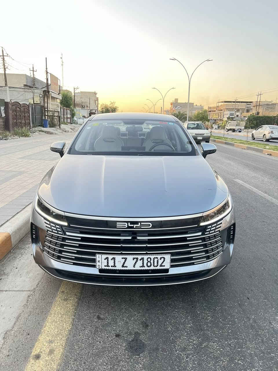 السلام عليكم BYD دستروير 2025
ماشية 10.000 Hev
و6500 كهرباء
السياره مكفولة من الصبغ والضربة
بس ملاحظات بسيطة رصعة خفيفة وشخوط بالدعامية الاماميه ما مبينات
رقم بغداد
السعر 19.500
***********
