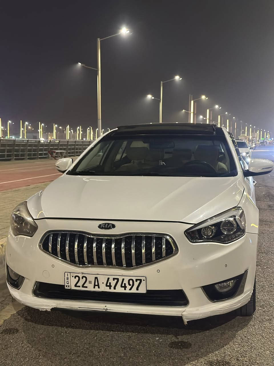 مباع 🕹️🕹️🕹️🕹️🕹️🕹️
للبيع كيا كادنزا 2014 خليجي VIP — أعلى فئة (1/1)
رقم اربيل
المواصفات:
 • محرك V6 سعة 3500 cc قوي وناعم
 • تشغيل بصمة + بصمة أبواب
 • فتحة بانوراما
 • كشنات جلد بيضاء فاخرة مع تدفئة وتبريد
 • تحكم كهربائي بالكشنات الأمامية
 • نظام تبريد مزدوج + تبريد بيانو
 • نظام إنارة مميز: زينون + لد أمامي
 • ستارة خلفية كهربائية
 • شاشة وكاميرا خلفية + حساسات رجوع
 • جنط 20 إنش أصلي
 • كشن خزن
 • مريّات كهربائية قابلة للطي مع إشارة
 • تحكم كامل من الستيرن

—————————————————-
السعر 140 وبيها مجال

***********
