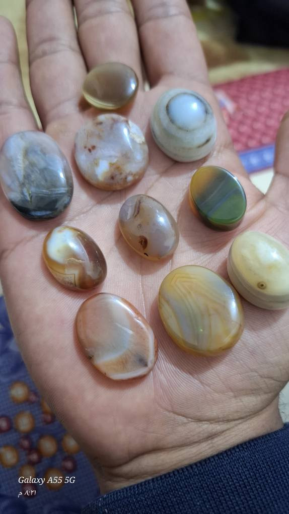 سبح سندلوس باكستاني واحجار كريمة مقتنيات شخصية للبيع
١٤٥ الف الكل بدون استثناء مكانهن البصرة توصيل متوفر


**إذا كنت صاحب هذا الإعلان وتريد حذفه لأي سبب، رجاءا أرسل رسالة إلى الدعم الفني**