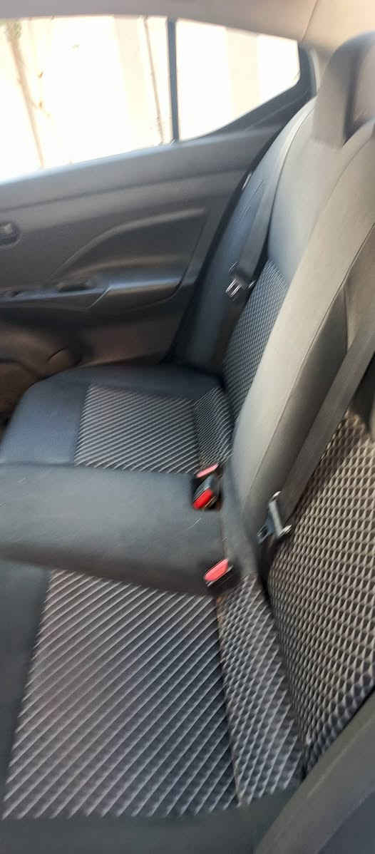 السلام عليكم نيسان فيرسا للبيع موديل 2020  السياره تكسي ضررها جاملغ معدل والبنيد   السياره نظيفه  السياره كلش نظيفه 
الرقم ***********

السعر 140 وبيها مجال
