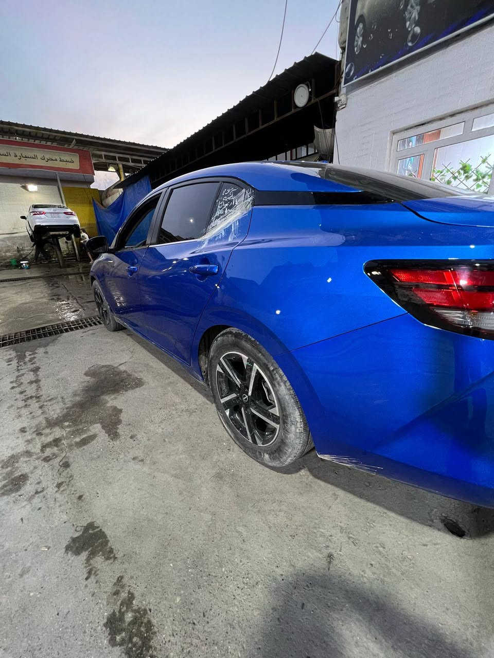 نيسان سنترا مديل 2024 فئة SV مرقم بغداد  محرك 2000 
السيارة حادثها بسيط فقط قطعتين 

السعر / 15.700 $$$

للتفاصيل على الواتساب  *********** بغداد, العراق
