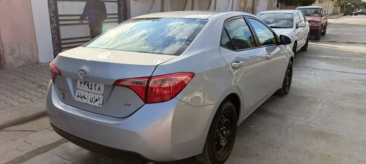 السلام عليكم للبيع تويوتا كورلا مديل 19 امريكي حادثها بحافة البنيد وصابغيه کله  بدون دواخل بدون ايرباك بدون شاصي شرط صور الحادث بالمنشور مكاني كركوك مواصفات Le  
كير محرك حجر رادار تبريد شرط ماشيه 120 
سعرها 152 
للاستفسار ***********
