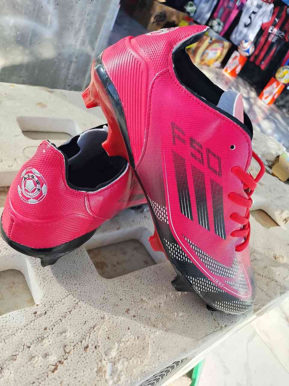 حذاء f50ستد قياس 38اليفيده ينطي سعره وبالعافية


**إذا كنت صاحب هذا الإعلان وتريد حذفه لأي سبب، رجاءا أرسل رسالة إلى الدعم الفني**