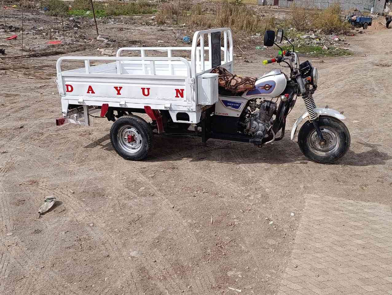 ستوته للبيع موديل 16 اوراق المكان رفاعي 1600 وبيها مجال ***********
