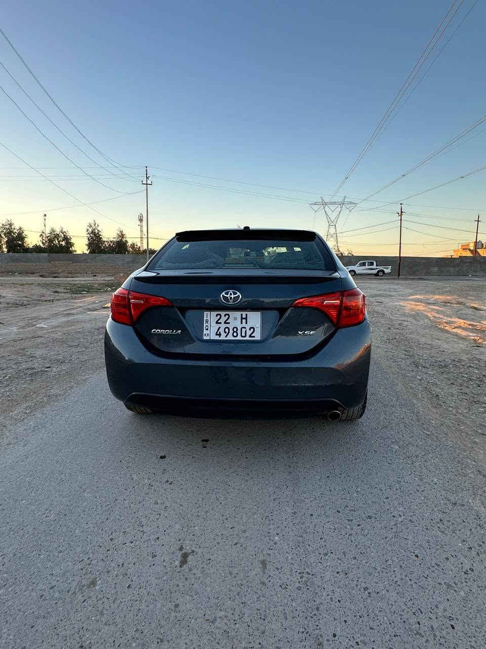 🚗 للبيع: تويوتا كورولا 2017 (Toyota Corolla    XLI) 🚗
العنوان:  صلاح الدين تكريت /قمة الاعتمادية والاقتصادية.. كورولا 2017 بحالة ممتازة وجاهزة للاستخدام
 الموديل: 2017
 الفئة: XLI
 المحرك: 4 سلندر، بسعة 1.6 لتر (اقتصادي جداً في استهلاك الوقود وقوي الأداء).
 
✨  أعلى الميزات والمواصفات الداخليةوالخارجي 
 فتحة سقف 
راديو، مشغل CD، ومنفذ AUX و USB.
 أزرار تحكم ستيرن رادار  مثبت سرعة كشنات تدفئة وتبريد على المقود (الدوران) لسهولة التحكم بالصوت أثناء القيادة.
 نظام ميرور لينك / بلوتوث لربط الهاتف.
 الأمان والسلامة:
 نظام فرامل مانع للانغلاق (ABS).
 نظام التحكم في ثبات المركبة (VSC).
 وسائد هوائية (Airbags) لحماية السائق والراكب.
 نظام مراقبة ضغط الإطارات.
⚙️ حالة السيارة:
 المحرك والكير: بحالة ممتازة (على الفحص).
 التبريد والمكيف: ثلاجة وجاهز للصيف.
 السيارة وارد امريكي حادث بنيد او جاملق السعر 140 رقم الهاتف ***********
