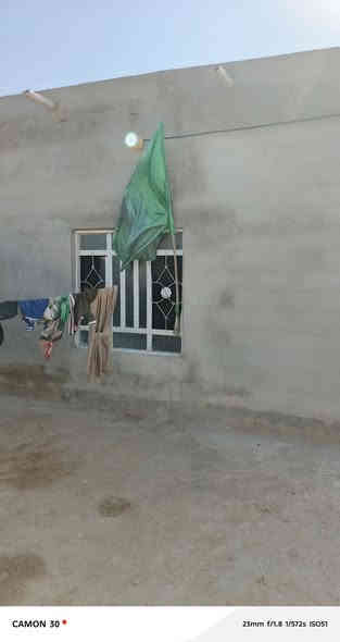 بيت للبيع منطقت الصوانيع بيت مرتب كما واضح بل صوره ولفيديو قرب مدرسة الصوانيع السعر ٣٥ وبيه مجال قليل للاستفسار تصال بل رقم ***********
