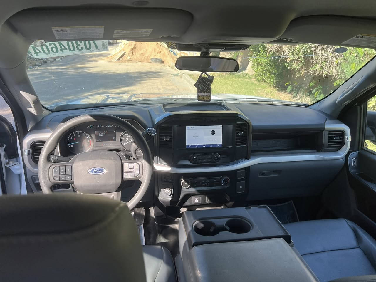 فوردوارد امريكي F150 موديل2023 بدون رقم ترقم بغداد منفيس بسمي8 بستم حجم5000 ماشيه37 حادثه بنيد وجاملغ بدون دواخل السعر190 بيه مجال مكانه بغداد العامريه
***********
