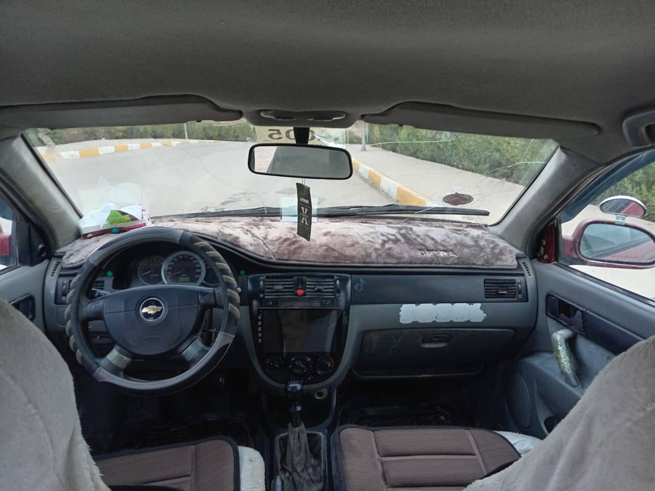 للبيع فقط
‏اوبترا 2005 
‏محرك كير شرط صدر جديد
‏تبريد تدفئه 
‏تخم تاير جديد كهربائيات كلها جديد 
‏لايت زنون شاشة . مكان السيارة تكريت 
‏رقم صاحب السيارة (‪***********‬)
‏السعر (40)             (‪***********‬)
