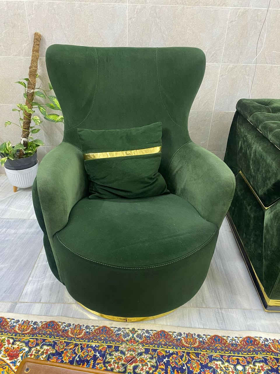 سلام عليكم تخم تركي درجه اولى مابيه اي خلل للبيع ثنين قنفات طوال و٣ كراسي مفرده مع تلبيسه نوعين للبيع سعره ٥٠٠ وبيه مجال


**إذا كنت صاحب هذا الإعلان وتريد حذفه لأي سبب، رجاءا أرسل رسالة إلى الدعم الفني**