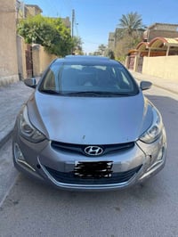 النترا 2016 خليجي محرك 2000 دوش فول عدا البصمه GLS  سلايد روف  مري كهر...