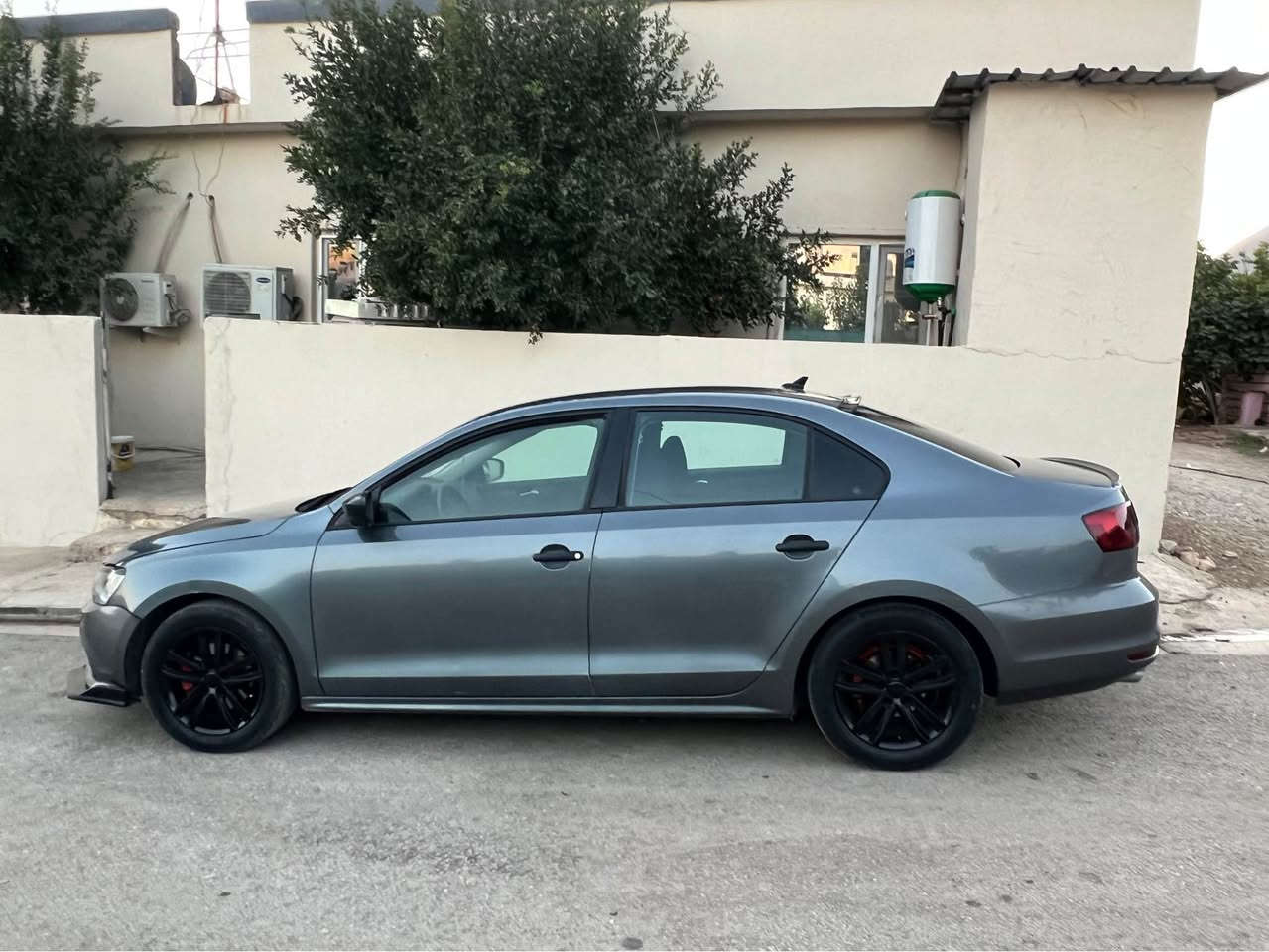 جيتا موديل ٢٠١٥ خليجي مكينه ٢٠ پاقژ (٣) قتعه و بوهوستك سبغ گير مكينه شرت تحويل شرت ٣ ورقه غرامه سه ر سياره كه له ك پاقژه بي مسرفه سعر (٩٣$)تيل(***********) عميدي, دهوك
