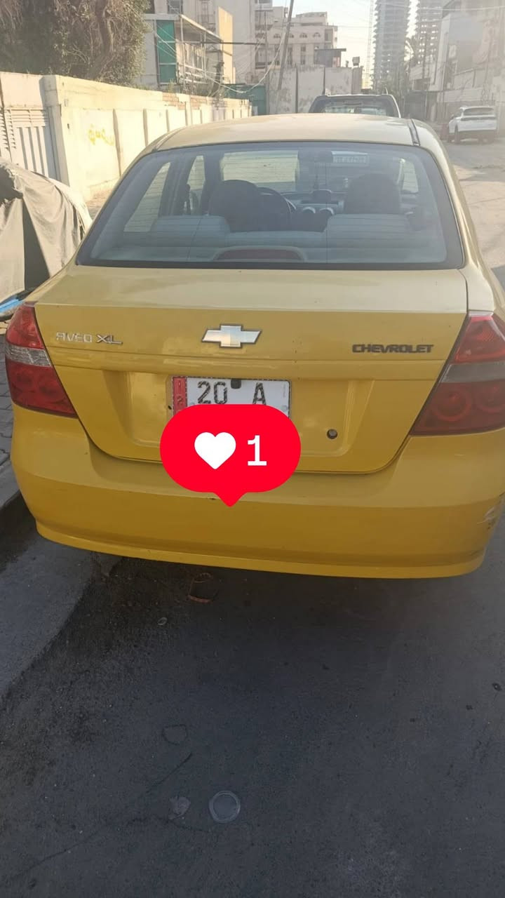 سلام عليكم 
للبيع افيو امريكي موديل 2009 
سيارة جاهزة من كير مكينة صدر تخم تاير جديد مناقصها شي 
السيارة سنوية بأسمي رقمها ديالى مشروع وطني تحويل شوكت ما يعجبك
سعر السيارة 35 ورقة وبيها مجال 
مكان سيارة بغداد الكرادة
للأستفسار اتصال او واتساب 
***********
