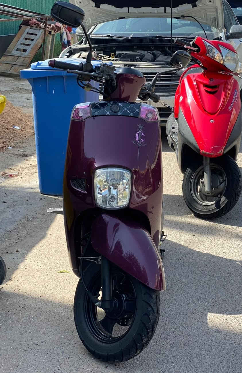 السلام عليكم
بوليس حديث وارد يابان
دراجة بلباكيت 
شرط قبق الكلجات ممفتوح
شرط شلعه ومعدل
لون مميز 
سعرها مليون و 100
مكانها بغداد
(((اي استفسار اتصل))))
‭٠٧٧١ ٤٨١ ٠١٨٣‬
