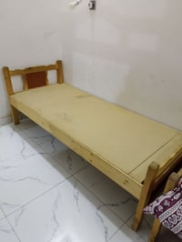 ٤ سرر • سرر • مفروشات