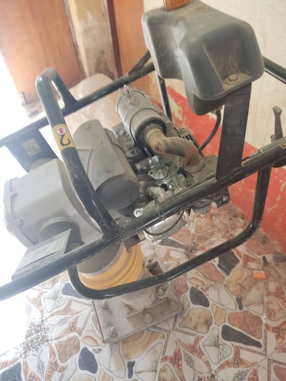 حادله مدكه لبيع هاذ صاحبه
***********
