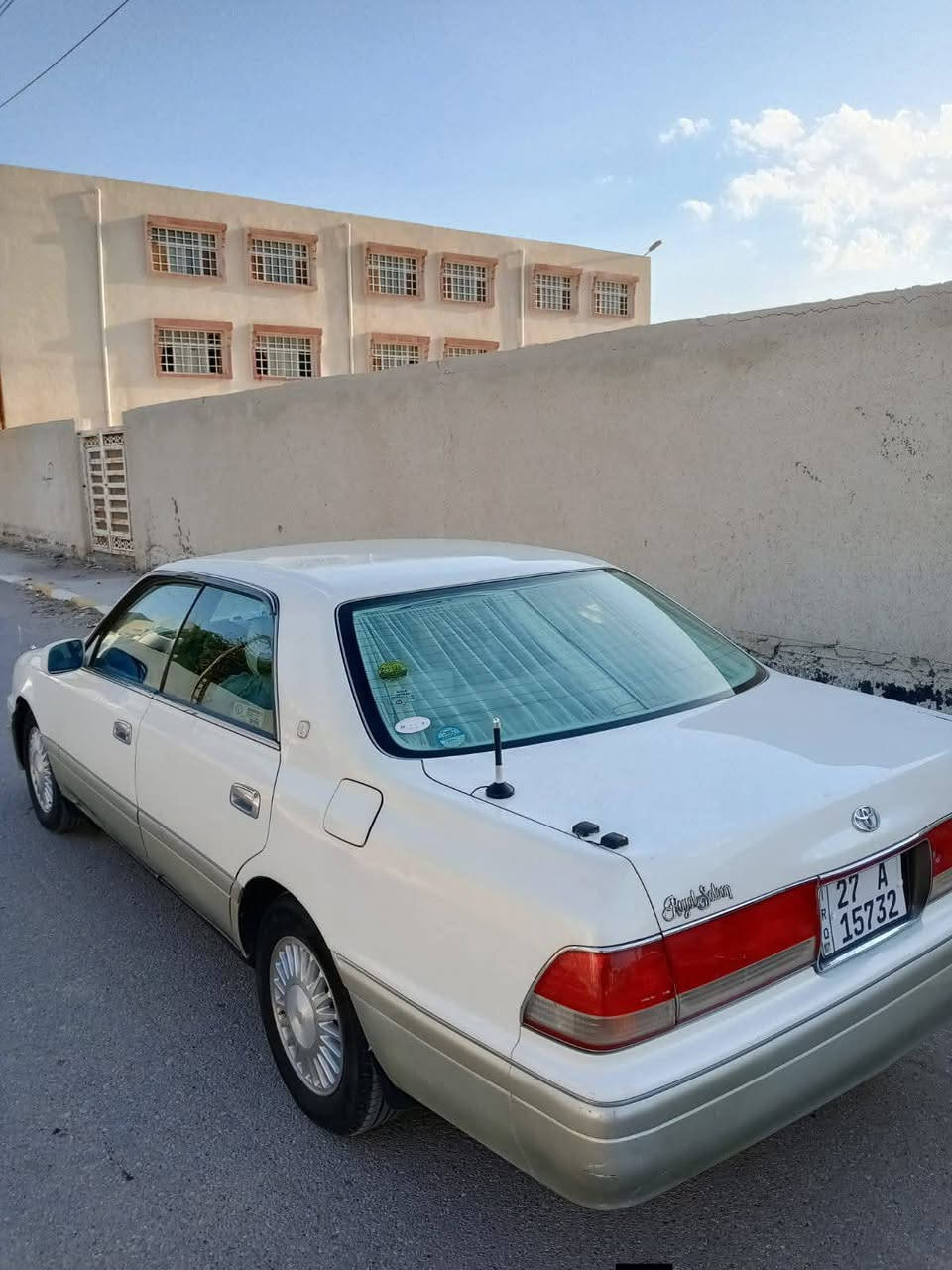 راس الثور موديل 1995 كفاله عامه فول كرستال مكينه فيشتين حداده وتايرات جدد سيارا بلكارتون الشراي يتصل 
 ***********
