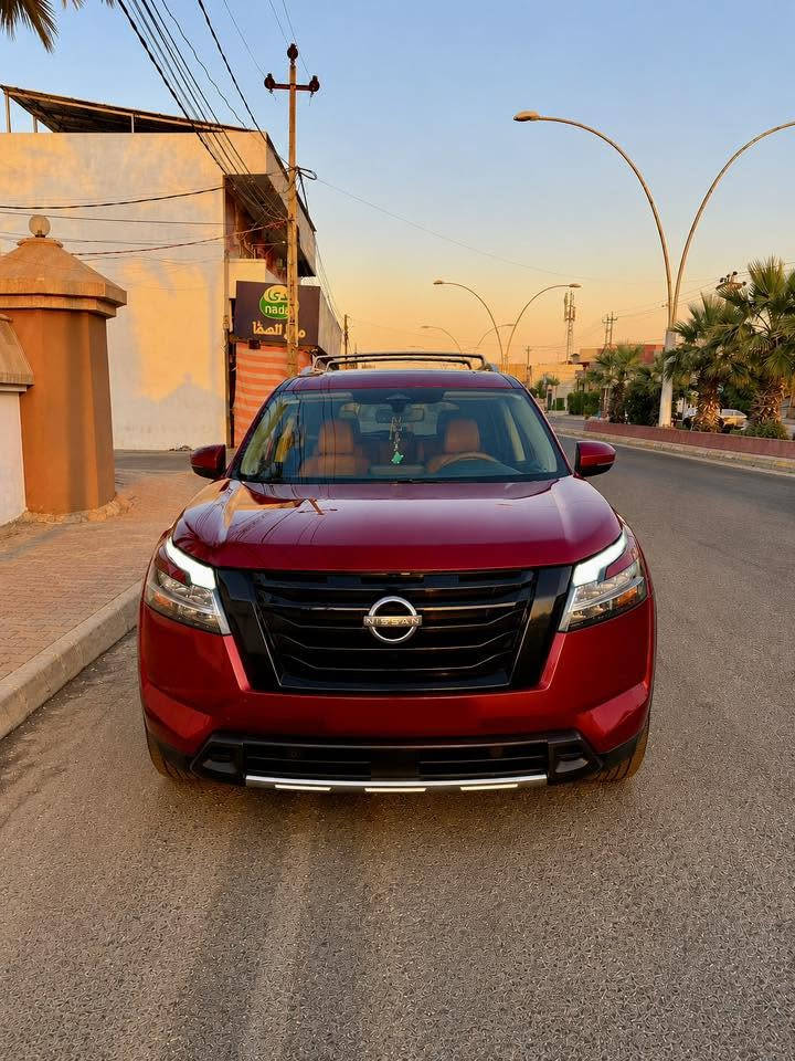 للبيع | NISSAN PATHFINDER PLATINUM
أعلى فئة (Full Option)

🔴 اللون: أحمر
📅 الموديل: 2023
📍 رقم أربيل (جاهزة)
⛽ المحرك: 6 سلندر (3.5L)
📏 العداد: 55,000 كم فقط
🔢 رقم الشاصي (VIN): 5N1DR3DH6PC235600

🔹 الضرر:
شبر فقط في البونيد مصبوغ، كما هو موضح بالصور.
صور الحادث ورقم الشاصي 

⭐ المواصفات (PLATINUM):
✅ فتحة سقف بانوراما
✅ داخلية مشمشي مطعمة بالأسود
✅ سقف أسود
✅ Head-Up Display (داتا شو)
✅ عدادات رقمية
✅ خمس كاميرات (360°)
✅ تشغيل بالبصمة
✅ بصمة لجميع الأبواب
✅ تشغيل عن بُعد
✅ مقاعد أمامية مبردة ومدفأة
✅ تدفئة للمقاعد الخلفية
✅ تدفئة للمقود
✅ مقاعد كهربائية مع ذاكرة
✅ رادار أمامي
✅ رادارات جانبية
✅ رادار خلفي
✅ حساسات أمامية وخلفية
✅ شاشة كبيرة
✅ نظام مانع الانزلاق
✅ مثبت سرعة ذكي (Adaptive Cruise Control)
✅ فرامل إلكترونية (Electronic Parking Brake)
✅ Auto Hold
✅ أوضاع القيادة: ECO / NORMAL / SPORT
✅ باب صندوق كهربائي
✅ مقاعد VIP
✅ 7 مقاعد
✅ نظام صوت BOSE
✅ Apple CarPlay و Android Auto
✅ وباقي مواصفات فئة PLATINUM المعروفة.

📍 مكان السيارة: كركوك
✔️ السيارة بحالة ممتازة جداً، ولا يوجد فيها أي نقص، جاهزة للفحص في أي مكان.

📞 للاتصال والاستفسار:
***********
