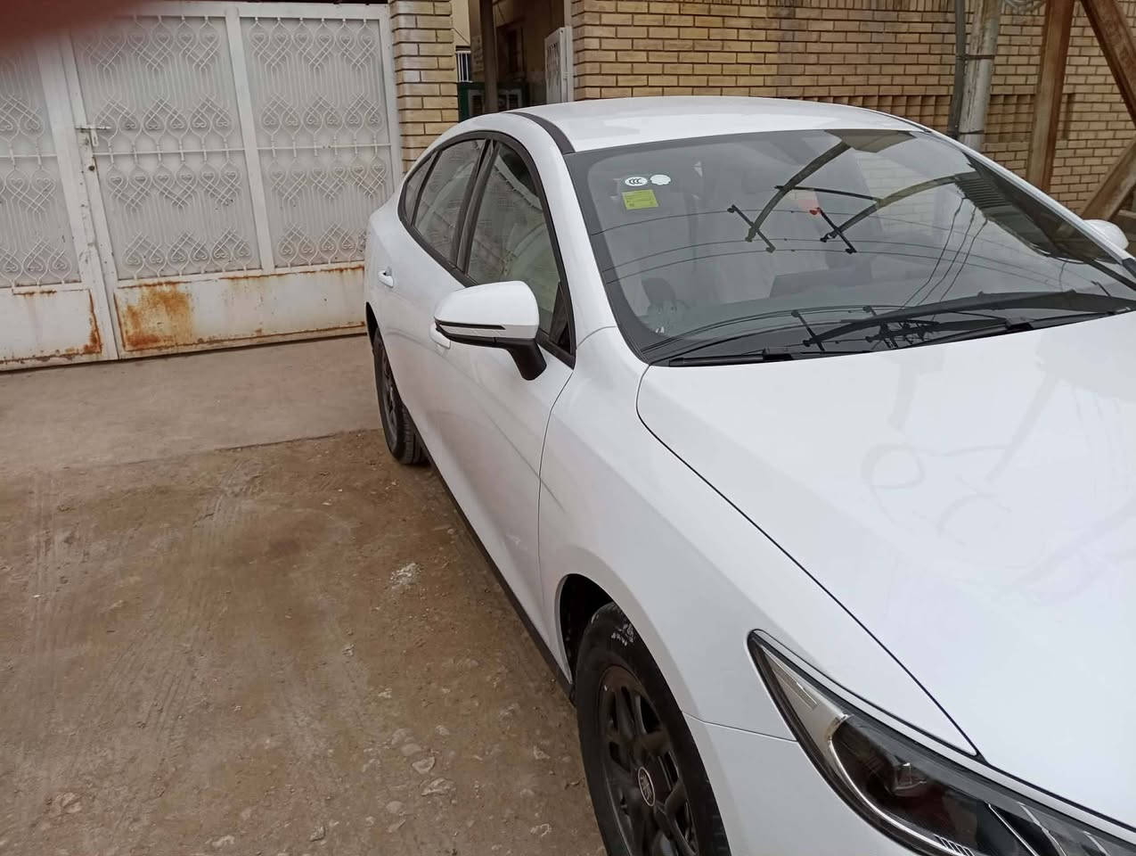 م عليكم بي واي دي موديل 25
 رقم بابل جن بلاص 
زيرو ماشيه 600 كيلوا
مكان حله
 ***********
