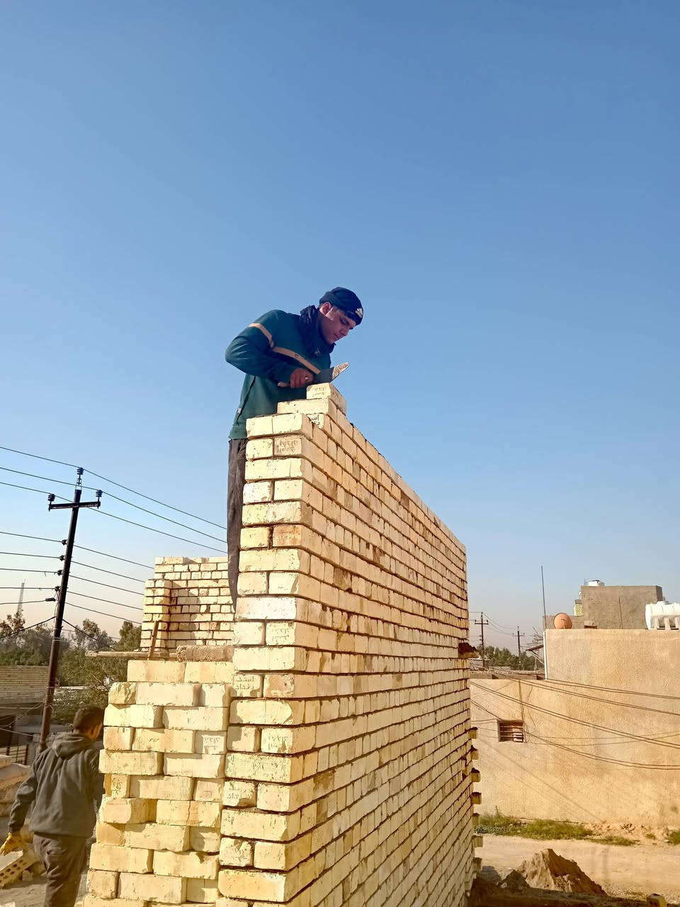 خلفه بناء درجه اوله او تسليم مهندس متفرغ حالين متواجد واتساب ***********

