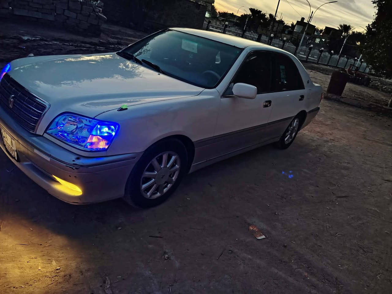 سلام عليكم اللبيع جنون ملكه 
موديل 1999 
مكفوله كفاله عامه من نقل وال كص شرط فحص بيه كتاب 
رقم بصره نكليزي سنويه مجدده 2030
تحويل ثاني يوم بسمه سنويه جيراني 
ثلاث دكم برده خلفيه كشنات كهربائي 
مكينه فيفيتي ام كلاص مرقوب 
مكينه وكير باكيت شرط 
حداديه باكيت توني مسويه الله شاهد 
طخم تايرات جديده 
تبريد شقال ثلج دشبول نجف 
دواخل تخبل رضيه مقلفه جلد
ويل نجمه. اليت زنون 
سياره تخبل كل نقص ما بيه
 سعر 125 وبيه مجال مكان ناصريه قضاء الإصلاح 
رقم ‏‪0784 949 0770‬‏
