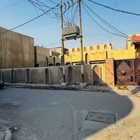 وبركاتة بيت للبيع المساحه 640 متر  الواجهة 21 ونص متر   النزال 30 متر ...