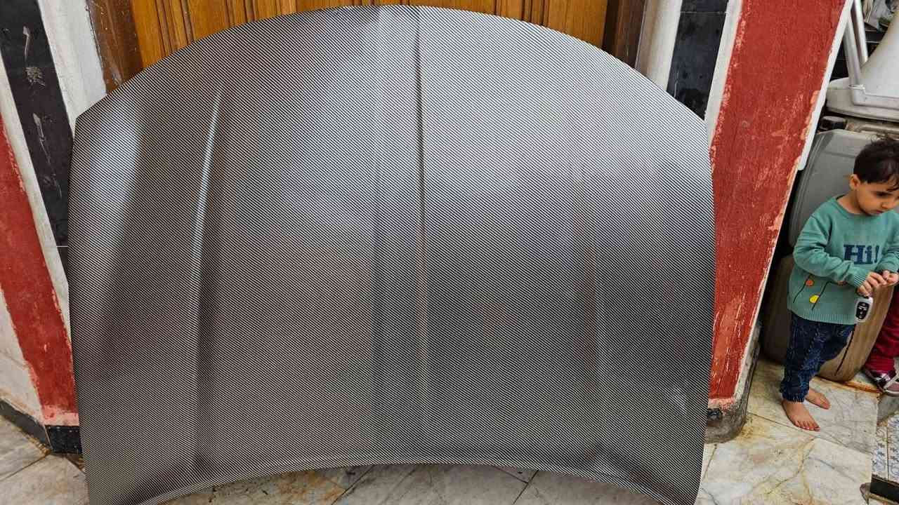 سلام عليكم بنيد جارجر اصلي مغلف كاربون سعر حلل وآخذ مكان بصره 
***********
