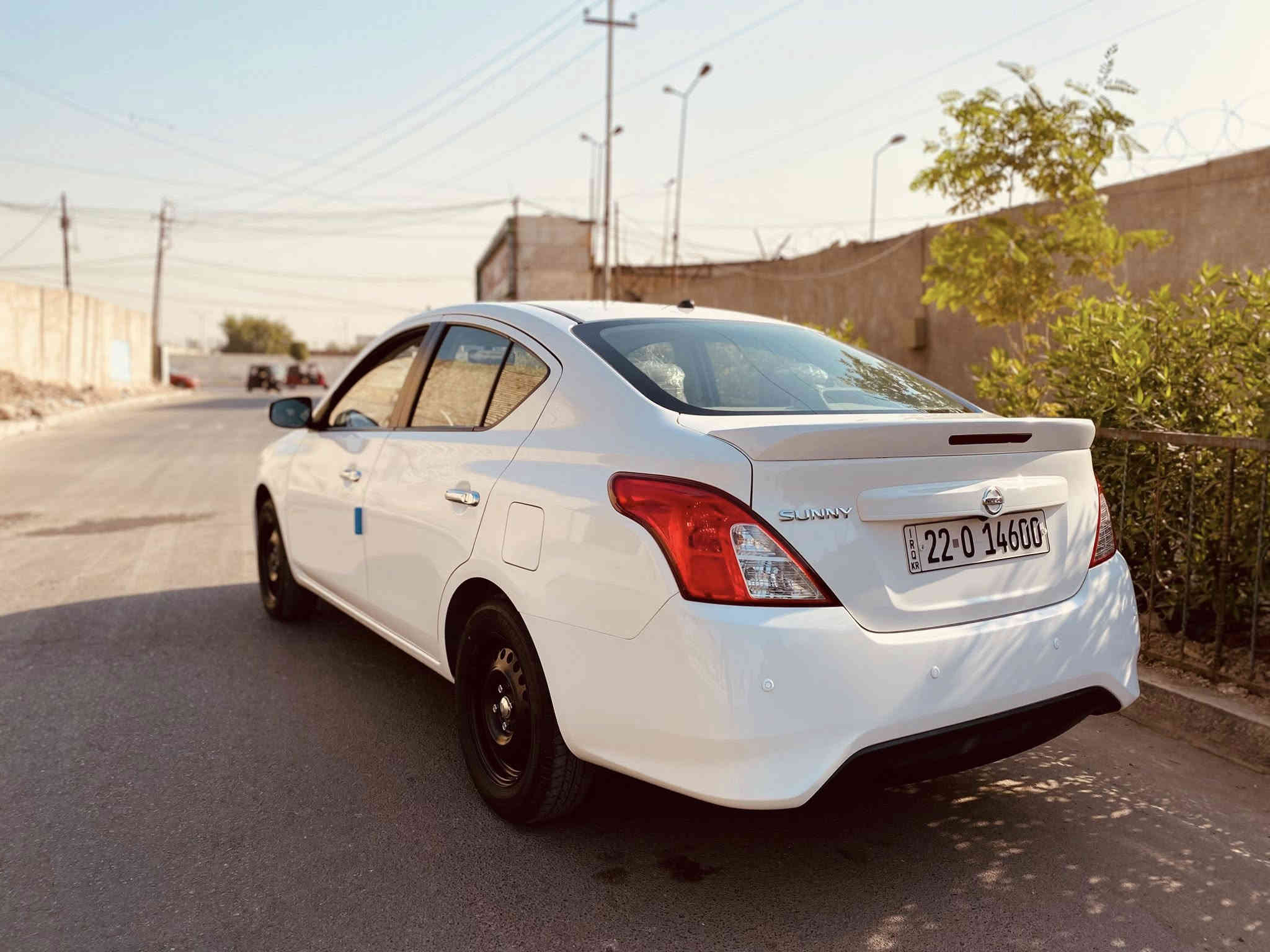 نيسان صني 2025 
زيرو السياره ماشيه 1000 
مكفوله كفاله عامه 
رقم أربيل  
مكان السياره بغداد 
شاشه 
تحكمات ستيرن
كامره خلفيه 
حساس خلفي 
سبايدر 
بل عافيه ع ياخذها 
السعر 130
وبيها مجال 
الهاتف / ***********
