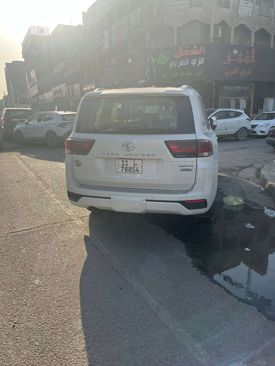 لاندكروز GXR تون تيربو                                                    موديل 2022
رقم بغداد  
ماشيه 46
السياره بحاله الوكاله  
المكان بغداد  سياره باسمي تحويل نفس اليوم 
*********** 
السعر 65 يعني 650 ست دفاتر وخمسين
