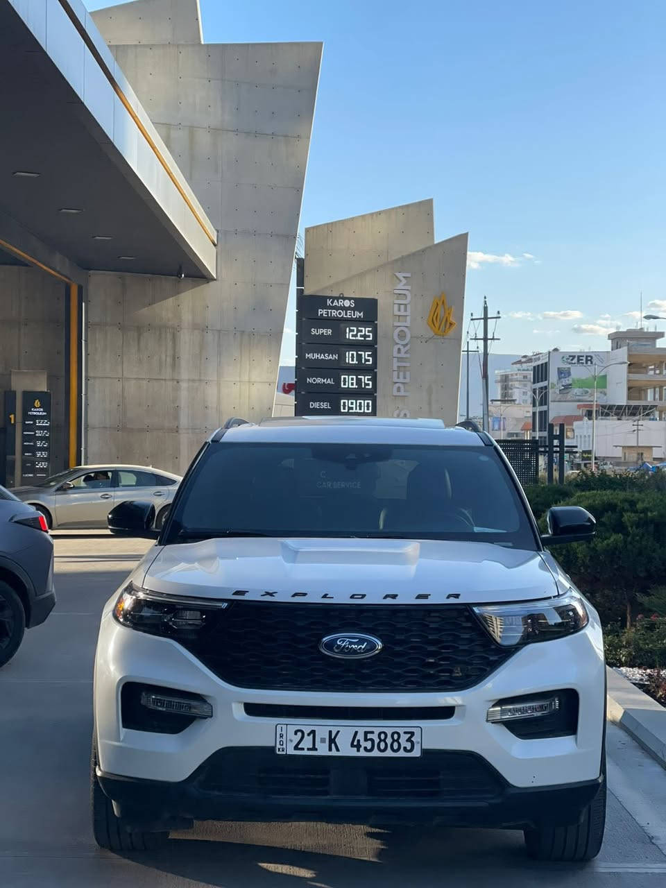 سلام وعليكم اخوان بإذن ادمين محترم عندي اكسبلور st line موديل ٢٠٢٤ بدون صبغ فول مواصفات بانوراما فورويل بصمه شغال رادار امامي وخلفي ومرايا رادار  سياره مرقم ماشي ٣٥٠٠٠ مايل لاستفسار ***********
