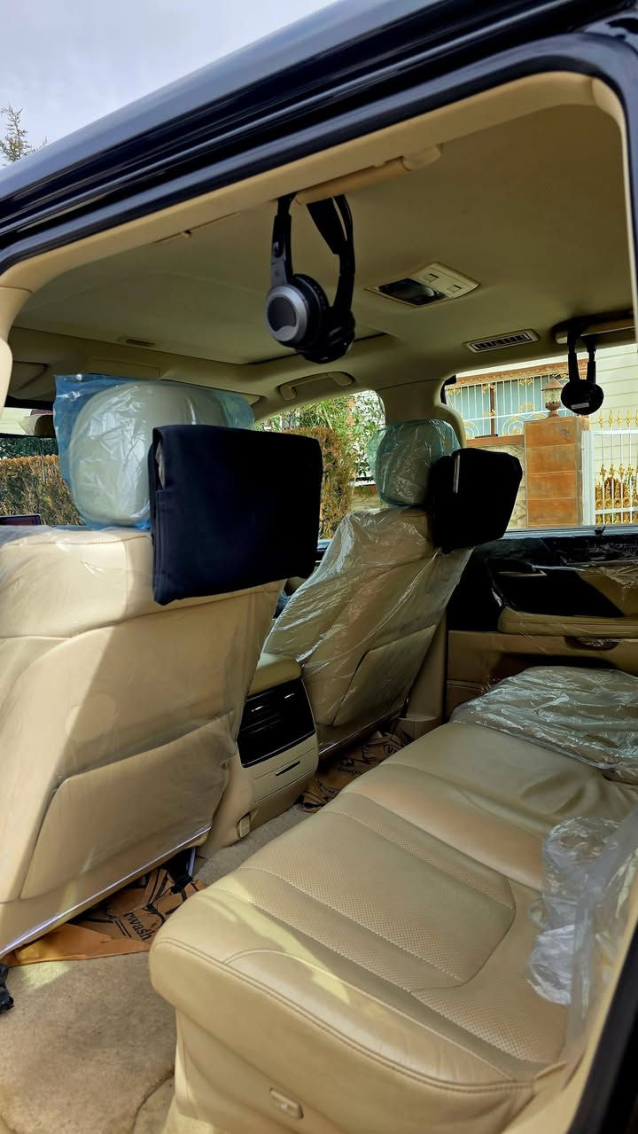 موديل 2017 العنوان السليمانيه السعر  بها مجال ماشيه 124,000 كيلو متر حقيقي كفالهنف
*********** 
السعر 615 وبيها مجال
