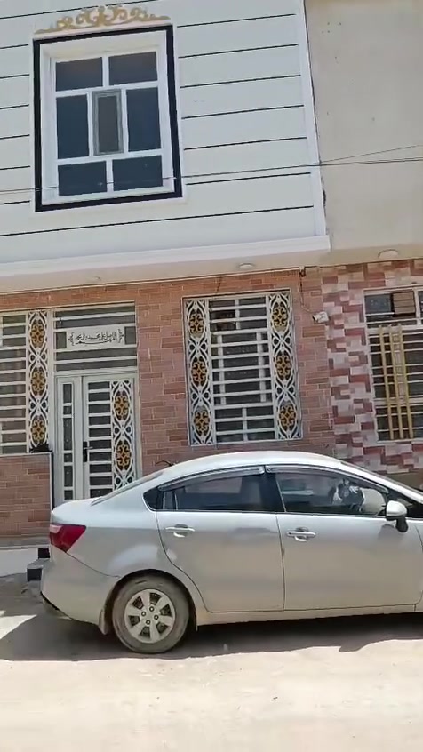 للبيع بيت مساحه ٥٠ متر كربلاء البوبيات عامود ٤٧
***********
