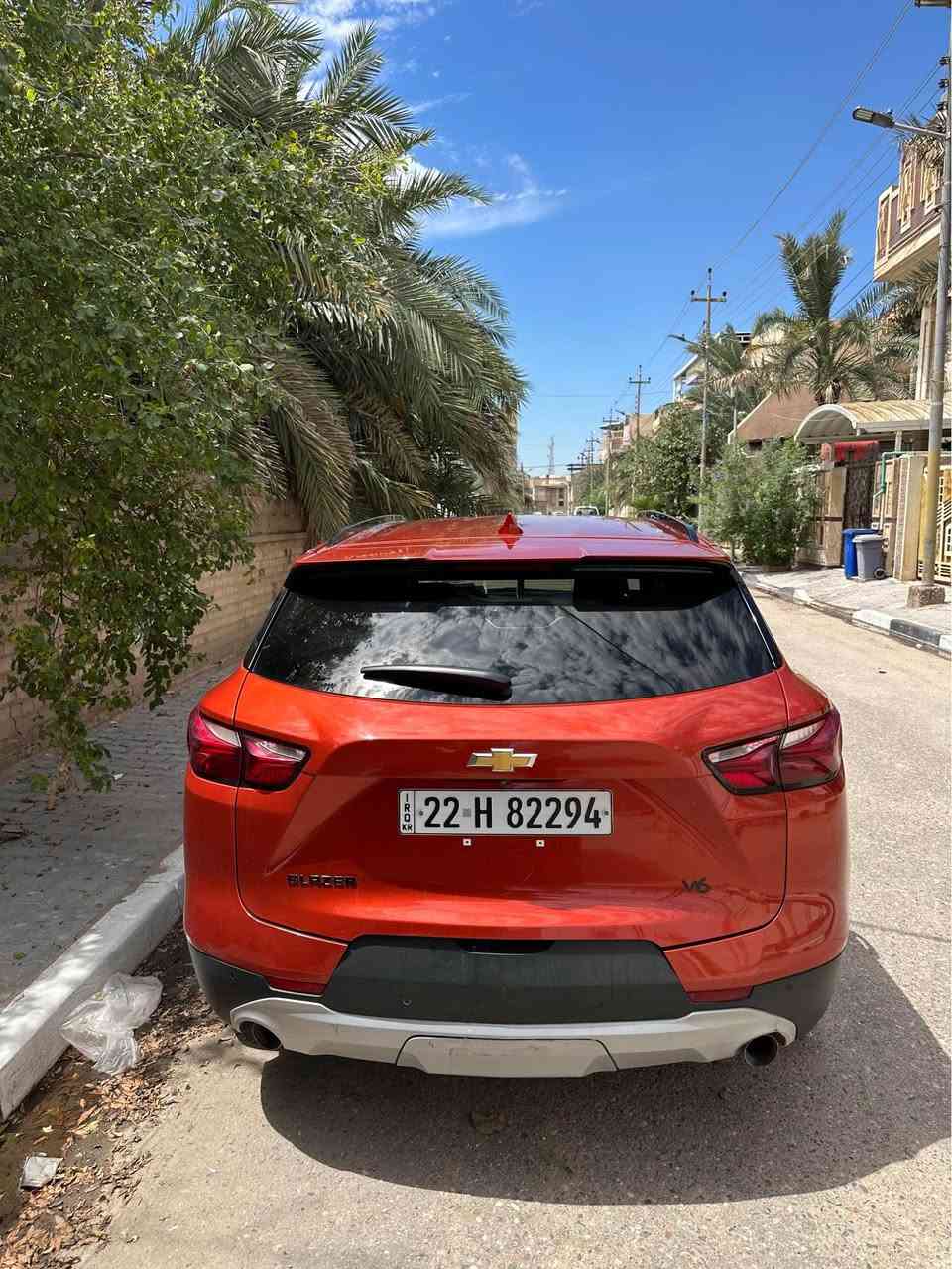 شيفروليه بلايزر 2021 محرك 6سلندر 3600
بيع مستعجل 
6 بصمات ابواب و صنوق و تشتغيل 
تشغيل عن بعد
رادار مانع تصادم
رادار جانبي 
تحديد مسار 
حساس خلفي
كاميرا دواره بلاد 
صندوق كهرباء 
بجم كبس بلاد 
كرسي السائق كهرباء
الكشنات الامامية تدفئة
كاربلاي واي فاي بدون كيبل
3 وضعيات قيادة : سبورت -  نورمال - ثلوج
رقم اربيل بأسم شركة وكالة او تحويل حسب رغبة المشتري
فول مواصفات عدا الفتحة 
ماشية 117  تقريباً قابل للزيادة
ويل 18 تخم تاير جديد*********** البصرة, العراق
