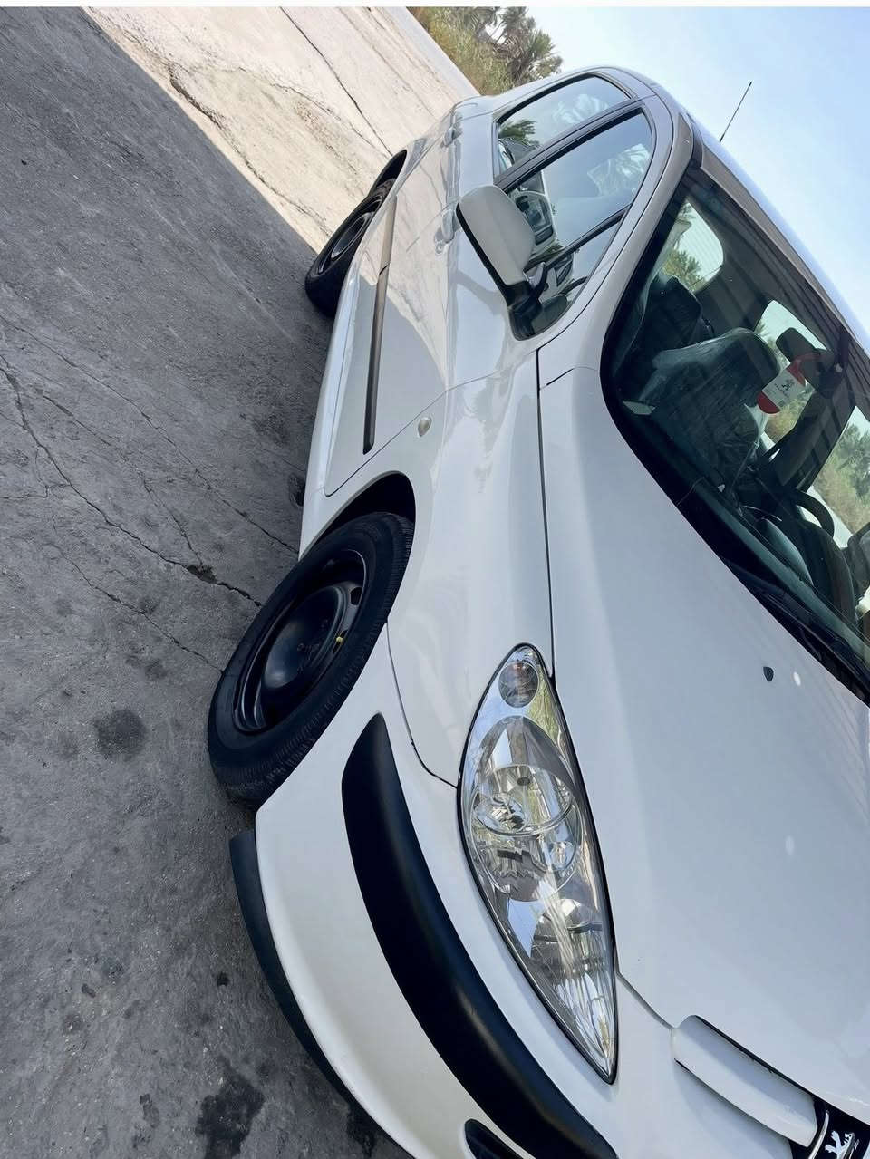 السلام عليكم بيجو 307 موديل 2005جدبده ماشيه 114 الف محرك گير حداديه ممتاز دواخل عل الشركه تخم تاير جديد كود الشركه سويج ريمونت الشركه كهربائيات عل الشركه اي چطل مابيه حتى جوّزة بلاديه عل الشركه رقم بغداد انگليزي اي نقص مابيه السعر 58 تلفون *********** بي واتساب الشراي يتصل
