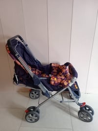 عربانة أطفال