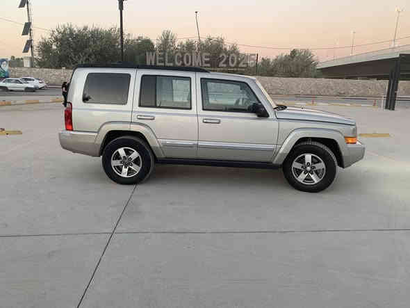 جيب كومندر 2007رقم بغداد سياره كلش جديده مناقصه برغي تبريد ثلج صدر جديد تايرات جديده 7 راكب بسمي  محرك 6 سلندر 3700 كامره  تبريد 3 قطع السعر 11  وبيه مجال مكانه السيديه 
***********
