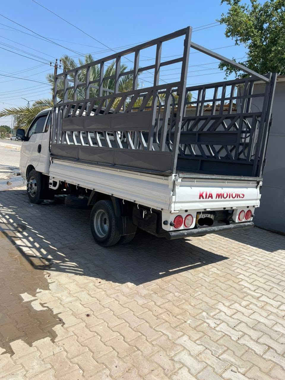 كيا فحل موديل 20 مكفوله من الصبغ السياره جديده ماشيه 160 الف محرك كير شرط محوره تايرات خلفيه اصلي 
السعر 155 مكاني تكريت رقمها صلاح الدين بأسمي


**إذا كنت صاحب هذا الإعلان وتريد حذفه لأي سبب، رجاءا أرسل رسالة إلى الدعم الفني**