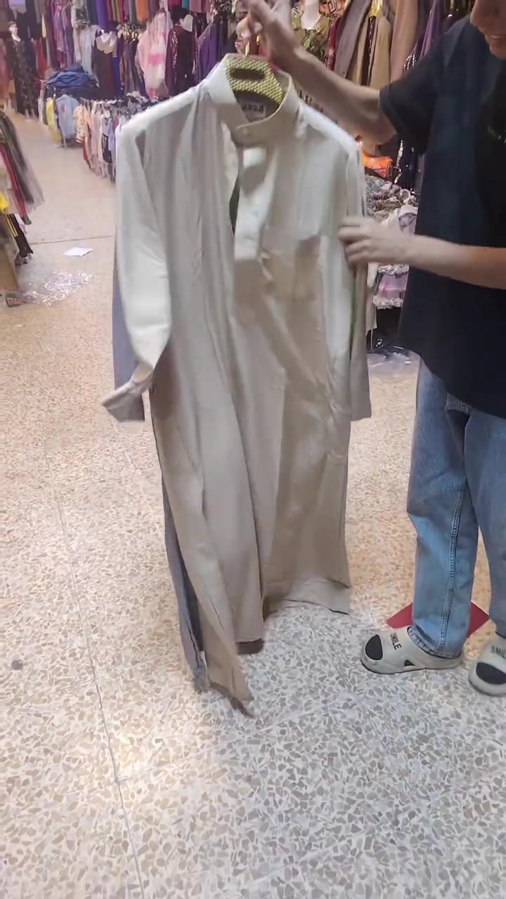 دشداشه رجالي سعر فقط 5000
 #العراق
 #موصل
 #حي #السماح


**إذا كنت صاحب هذا الإعلان وتريد حذفه لأي سبب، رجاءا أرسل رسالة إلى الدعم الفني**