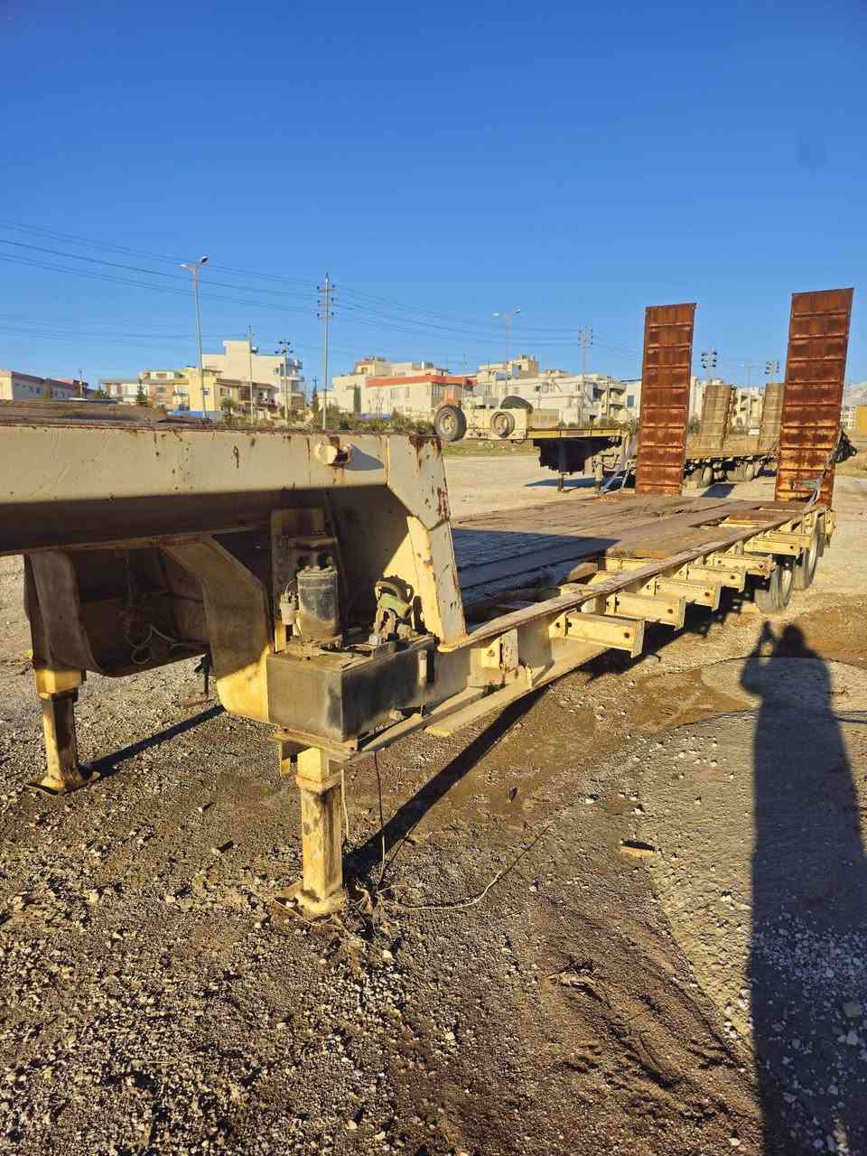 0772 534 2910
للبيع
