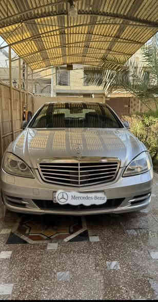 من رخصه الادمن 

سلام عليكم 
مارسدس S 350 موديل 11
باب طويل
محرك 6 
رقم بغداد بسمي
السياره بيها ٣ قطع كلير بدون معجون فقط كلير 
السياره جاهزه مابيها اي نقص 
سعرها 235 
مكانها بغداد 
***********
0770 581 0808
