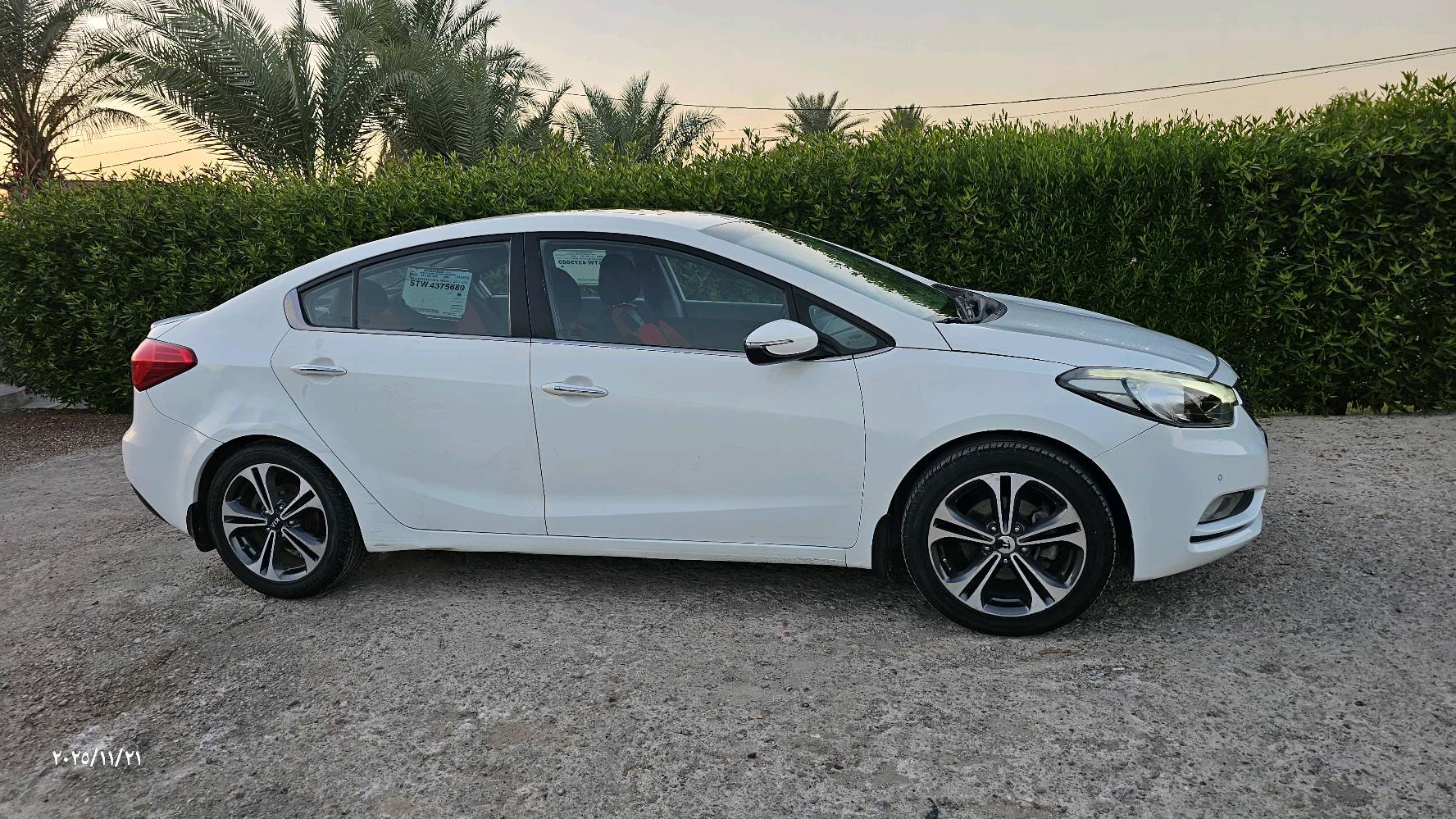 (س ع) للبيع سيراتو 2013 شكل 2014 رقم اربيل فول مواصفات 1/1مكينه 1600 دوش مكينه و كير كهربائيات كفاله تتفئة تبريد كله شغال جاهزه للخير مابيهه اي نقص ضرر صبغ جاملق الخلفي و باب الخلف السائق مبدل و شويه من باب السائق// السعر (115) و بيهه مجال //عنوان بغداد النهروان مبايل ( *********** )