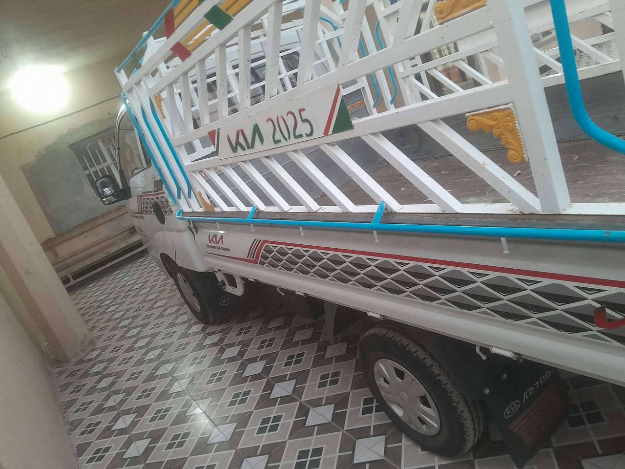 السلام عليكم ورحمة الله للبيع كيه حمل موديل 2016مكفوله رقم ديالئ تحويل مباشر السعر 115 المحجر مؤمن ضمن البيع الاتصال على الرقم ***********
