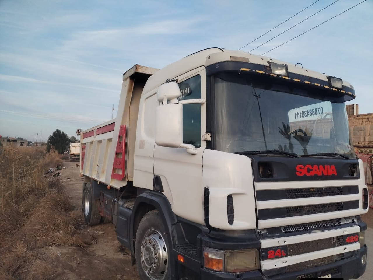 سلام عليكم سكانيه البيع بومه موديل 2000 مكينه 6 جانكتر كيره 900 رقم ذي قار. بسمنه *********** مكاني دوانيه
