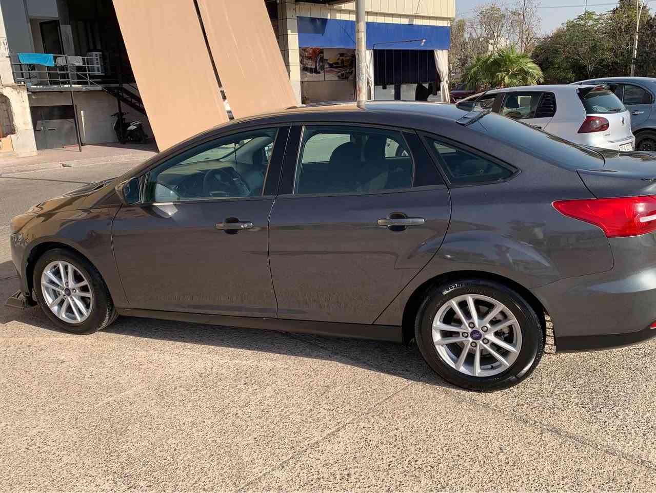 فورد فوكس 2018 
ماشية 86 الف السيارة جديدة 
قطعتين صبغ بدون دواخل شرط
ماكينة 3.توربو كير كله بشرط 
شباب السيارة مانقصها دينار مصرف. كلها بشرط 
غرامات وتحويل بشرط مكان السيارة اربيل لتواصل 

0️⃣7️⃣5️⃣1️⃣0️⃣9️⃣5️⃣6️⃣0️⃣5️⃣0️⃣
 
0️⃣7️⃣7️⃣2️⃣8️⃣5️⃣8️⃣6️⃣8️⃣6️⃣8️⃣واتساب أربيل, العراق
