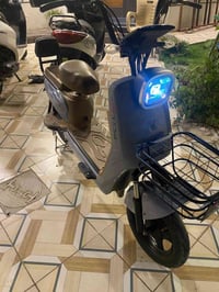 دراجة شحن 🔋⚡نفس ما موضح بالصورة 4 بطاريات دراجة جديده ما مستخدمة هواي ...