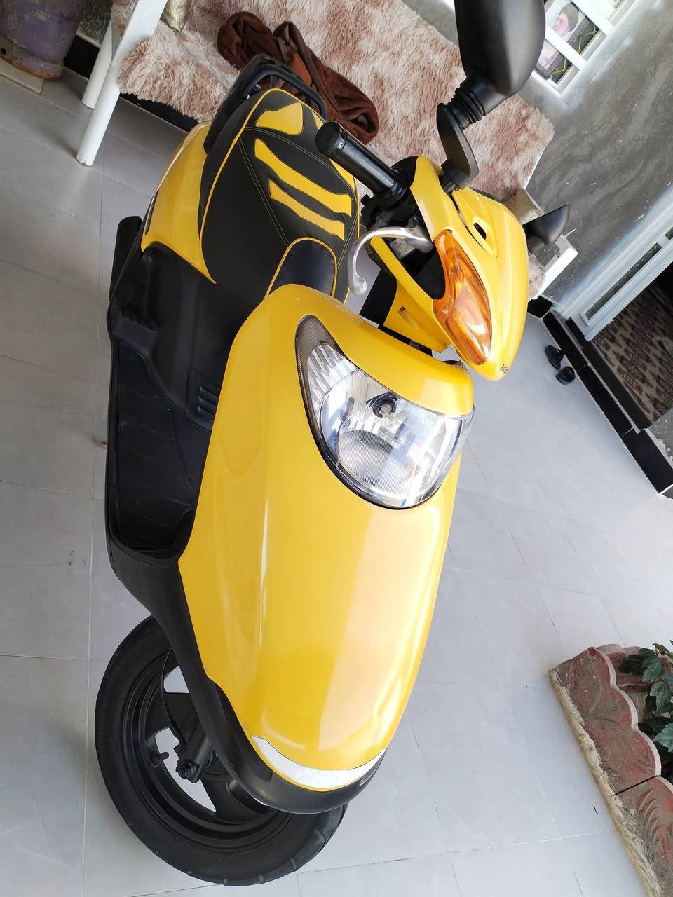 السلام عليكم دراجة سبيسي رمبة ياباني للبيع نضافتها ١٠٠٪ كلها بلادية للإستفسار الاتصال على رقم الهاتف  ،
***********
